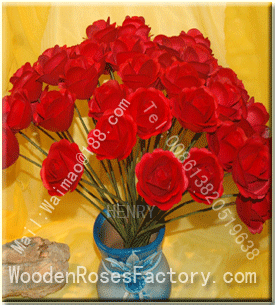 Henry Wooden Cirle Roses